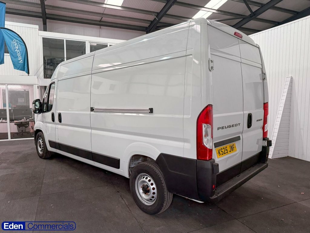 Peugeot Boxer 2L Professional White #6