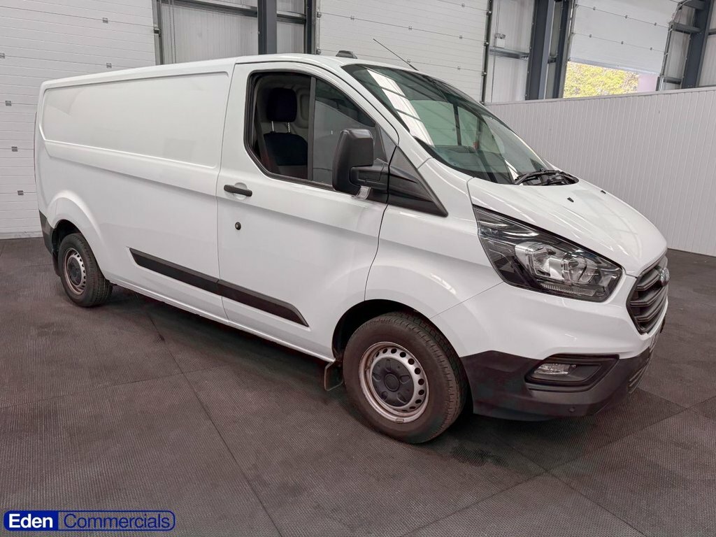 Ford Transit Custom 2L Leader White