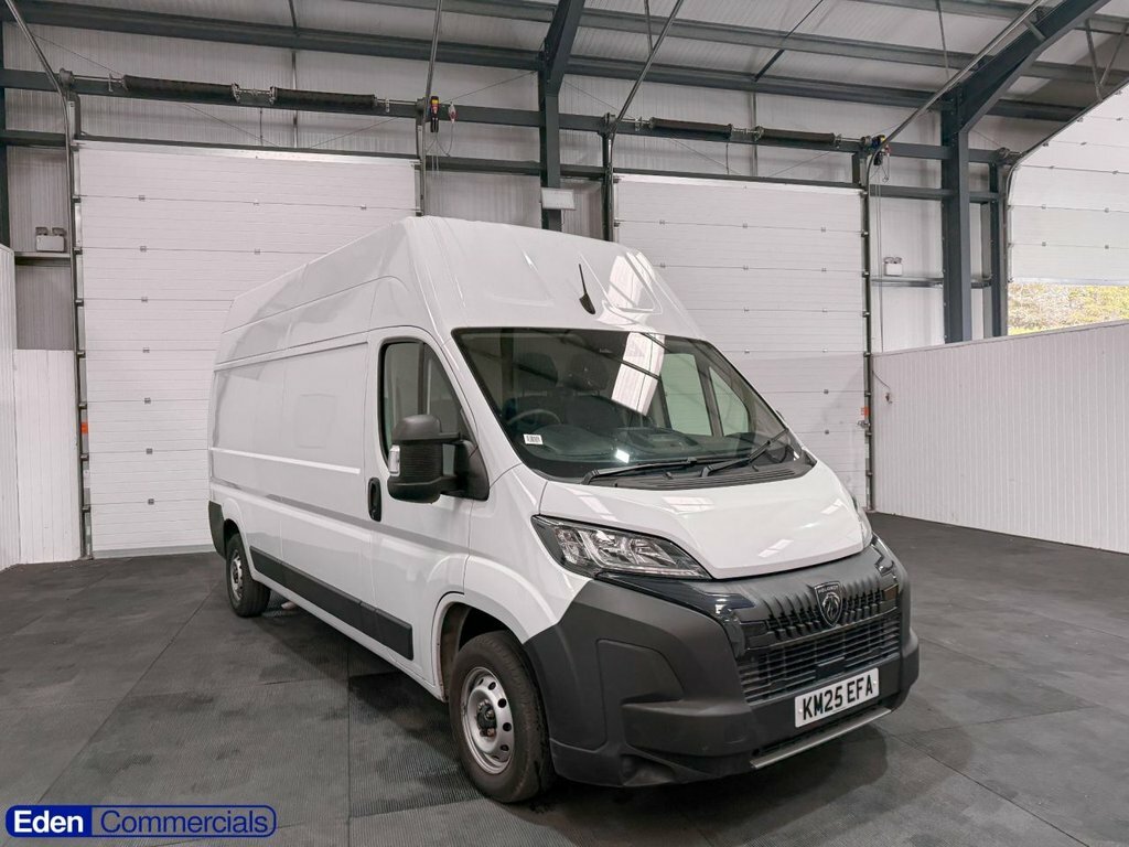 Peugeot Boxer Panel Van Professional Black #25