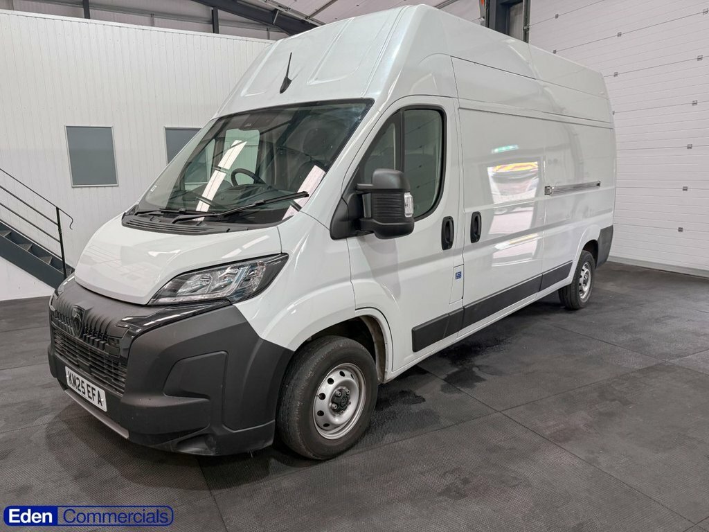 Peugeot Boxer 2L Professional White #5