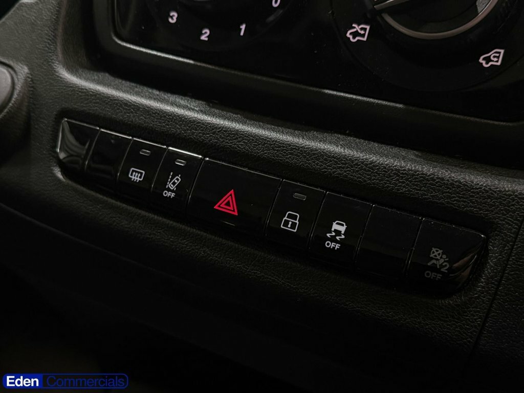 Peugeot Boxer Panel Van Professional Black #20