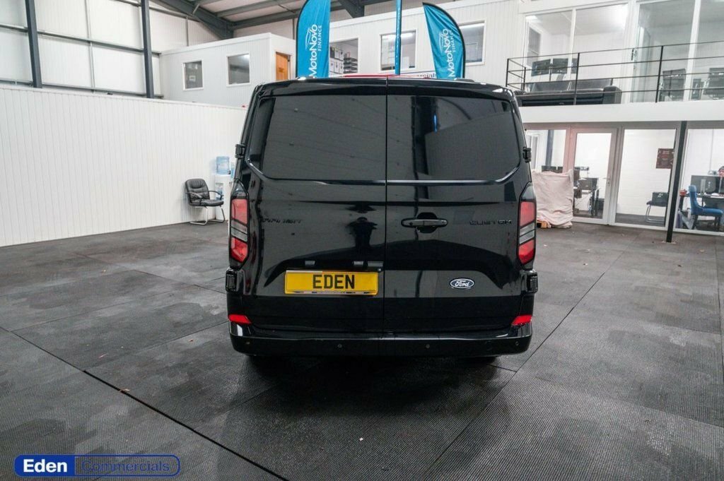 Ford Transit Custom 2L Limited Black #4
