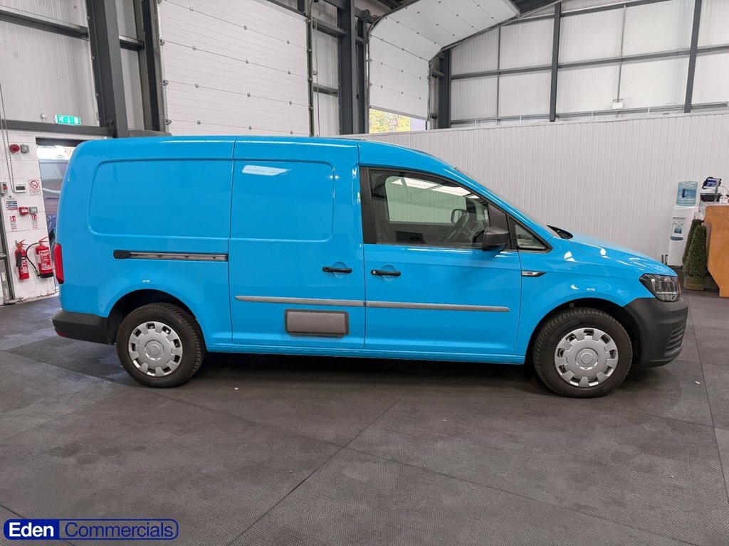 Volkswagen Caddy Maxi 2L Startline 6Dr Blue #2