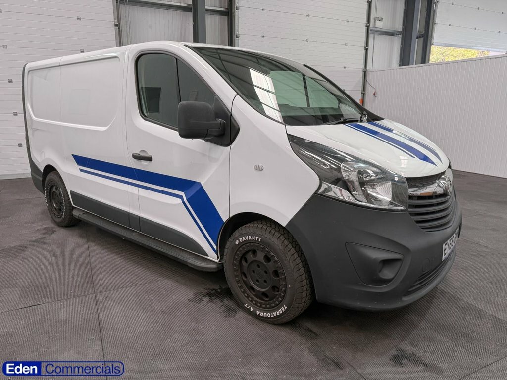 Vauxhall Vivaro Mpv White