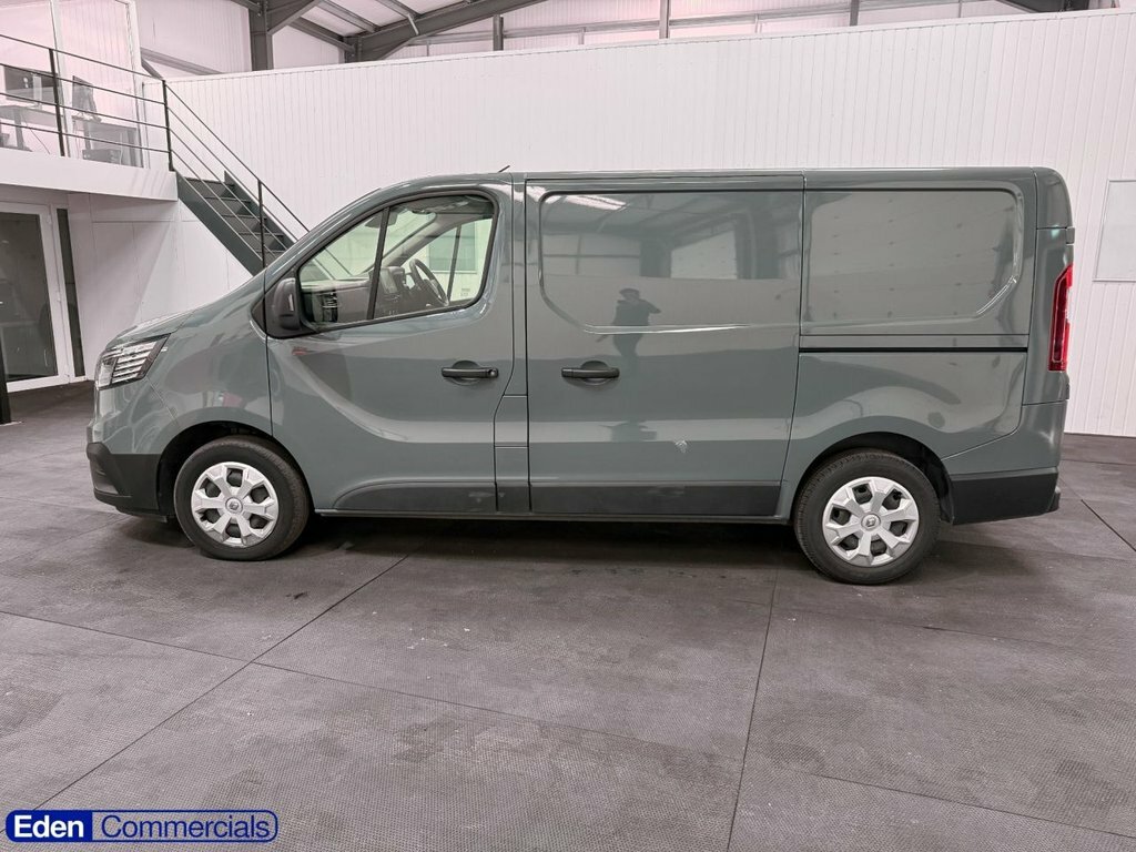 Renault Trafic 2L Advance Grey #5
