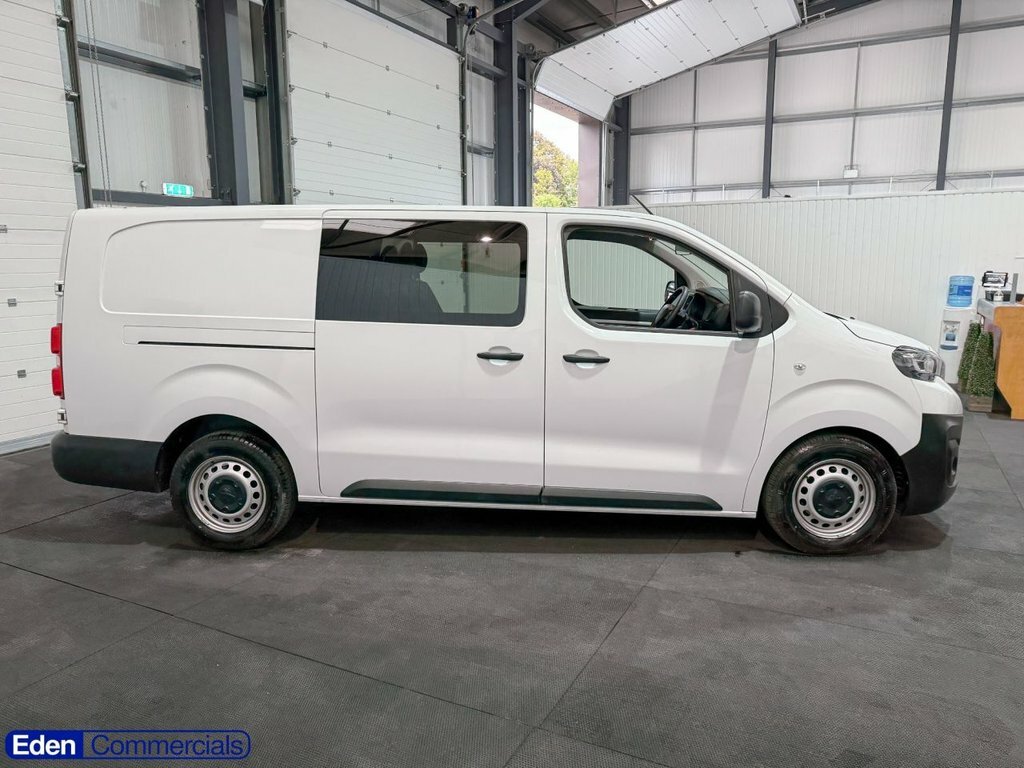 Peugeot Expert 2L Professional Premium 6Dr White #2