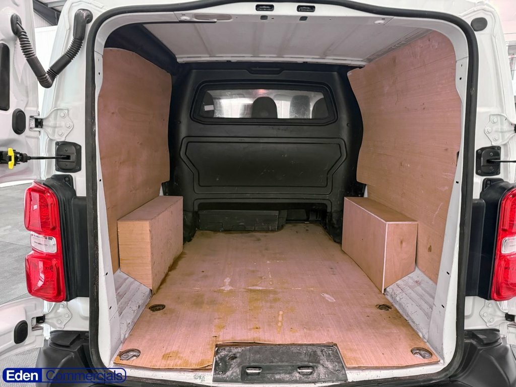 Peugeot Expert 2L Professional Premium 6Dr White #5