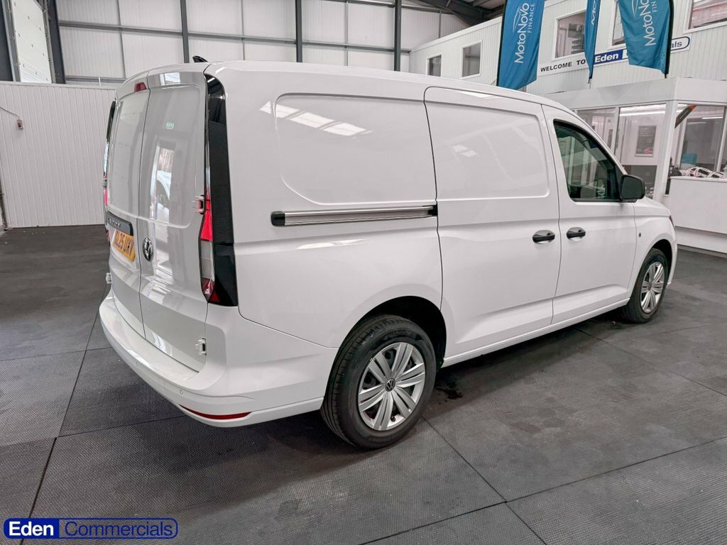 Volkswagen Caddy Maxi 2L Commerce Plus 6Dr White #5