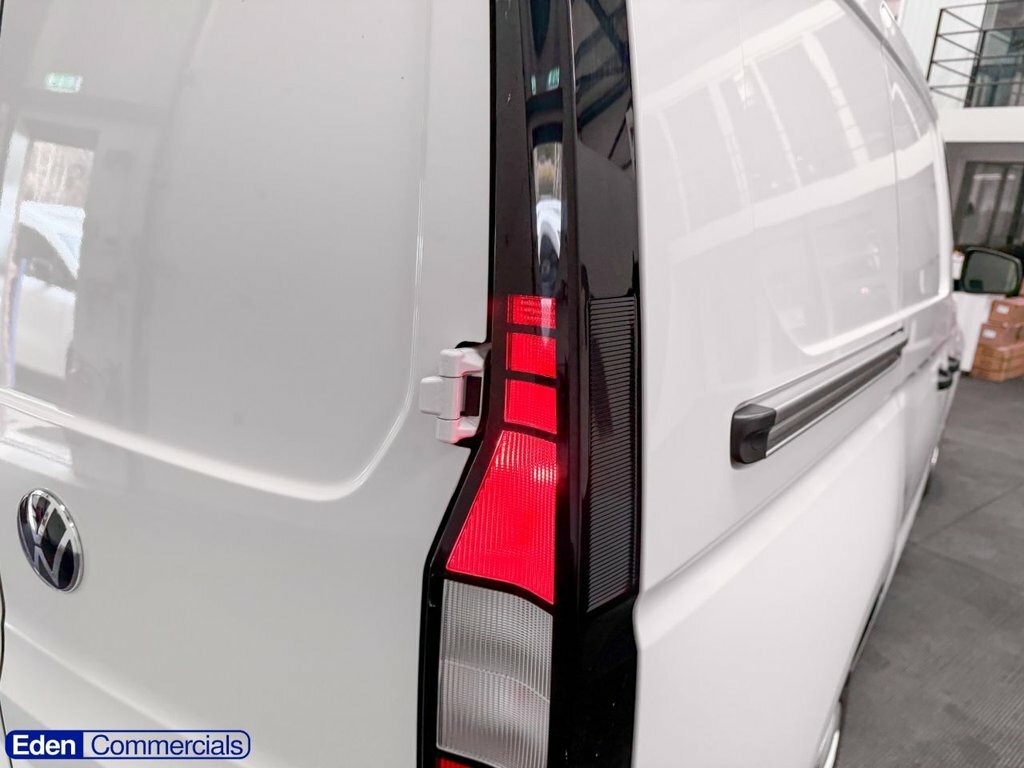Volkswagen Caddy Maxi 2L Commerce Plus 6Dr White #6