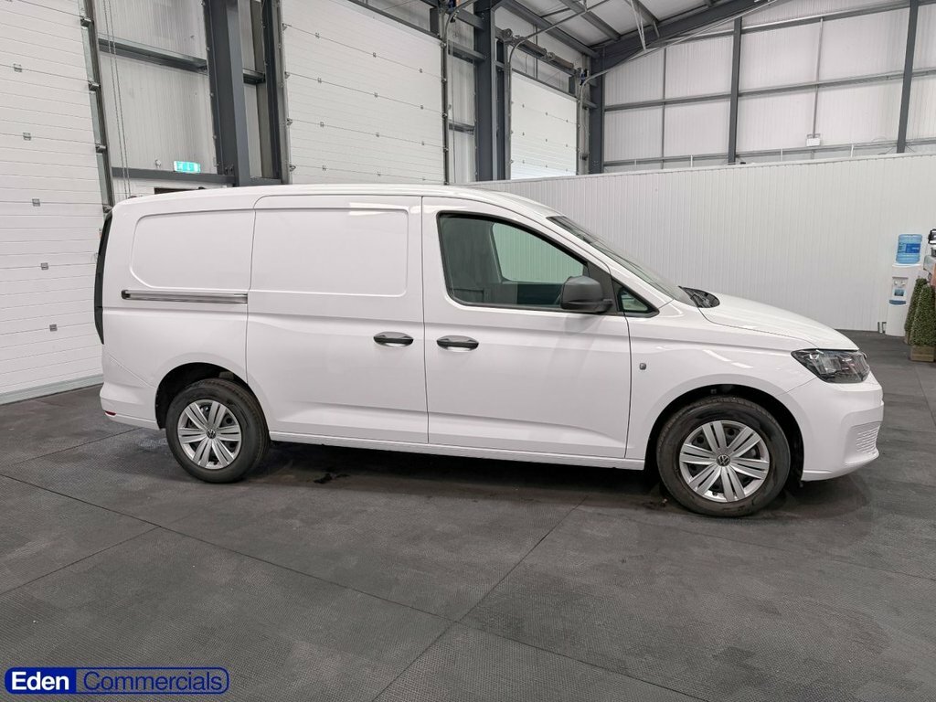 Volkswagen Caddy Maxi 2L Commerce Plus 6Dr White #2