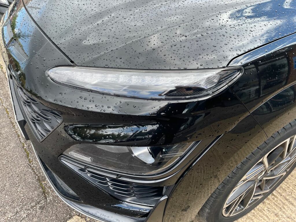 Hyundai Kona Hatchback #21