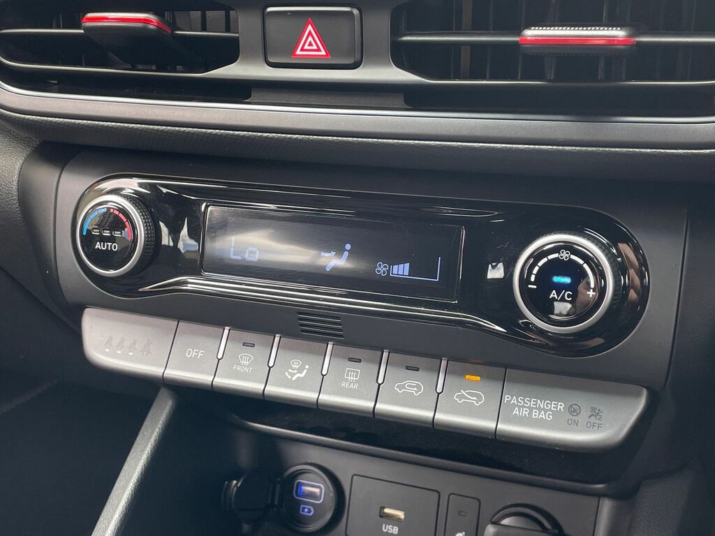 Hyundai Kona Hatchback #18