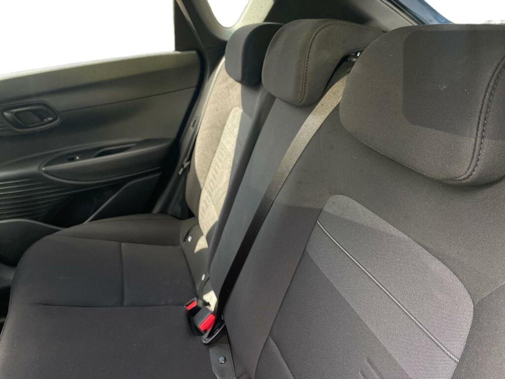 Hyundai Bayon Tech Line Grey #11