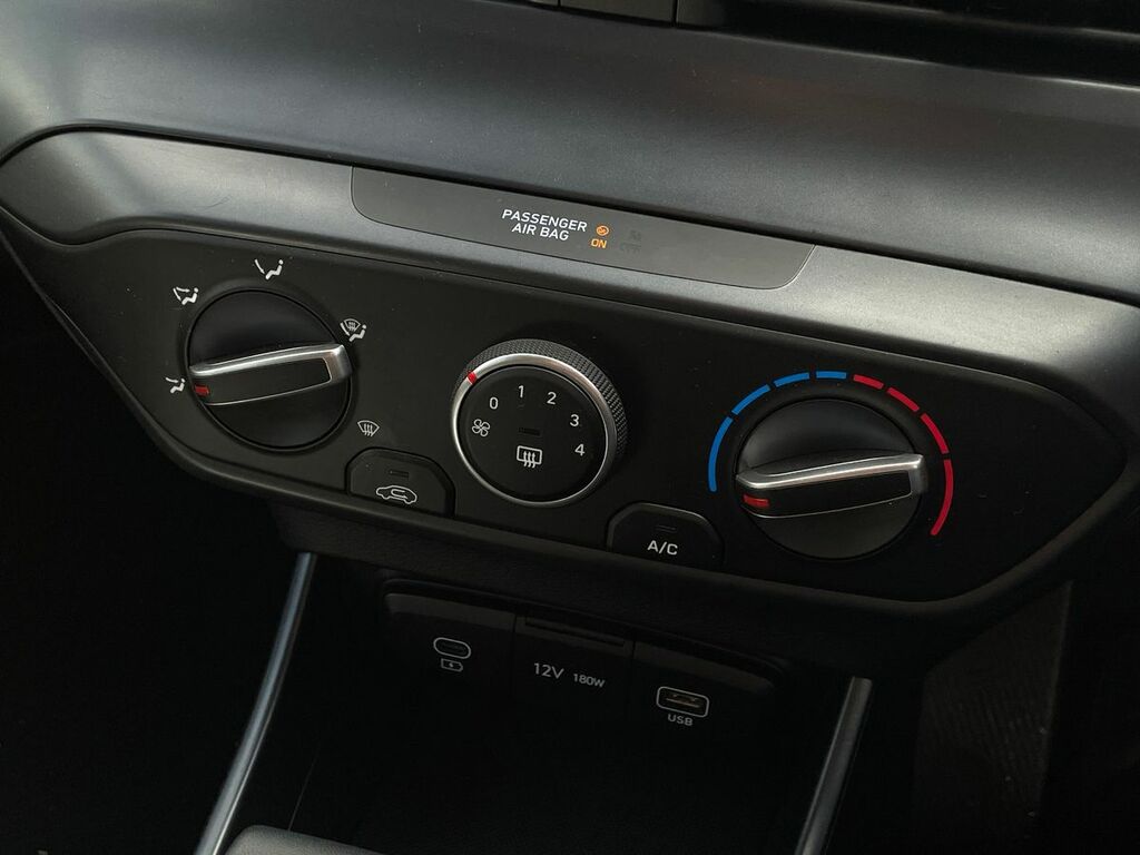 Hyundai Bayon Tech Line Grey #18