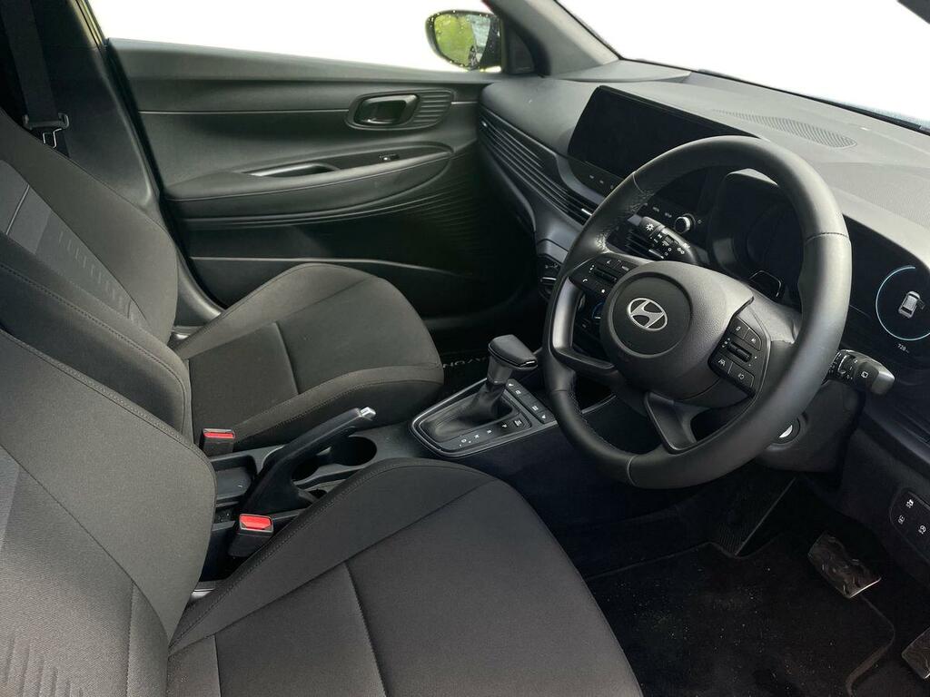 Hyundai Bayon Tech Line Grey #15