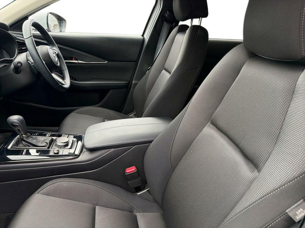 Mazda CX-30 Centre-line Black #10