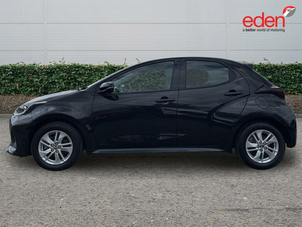 Mazda 2 1.5I Hybrid Centre Line Cvt Black #4