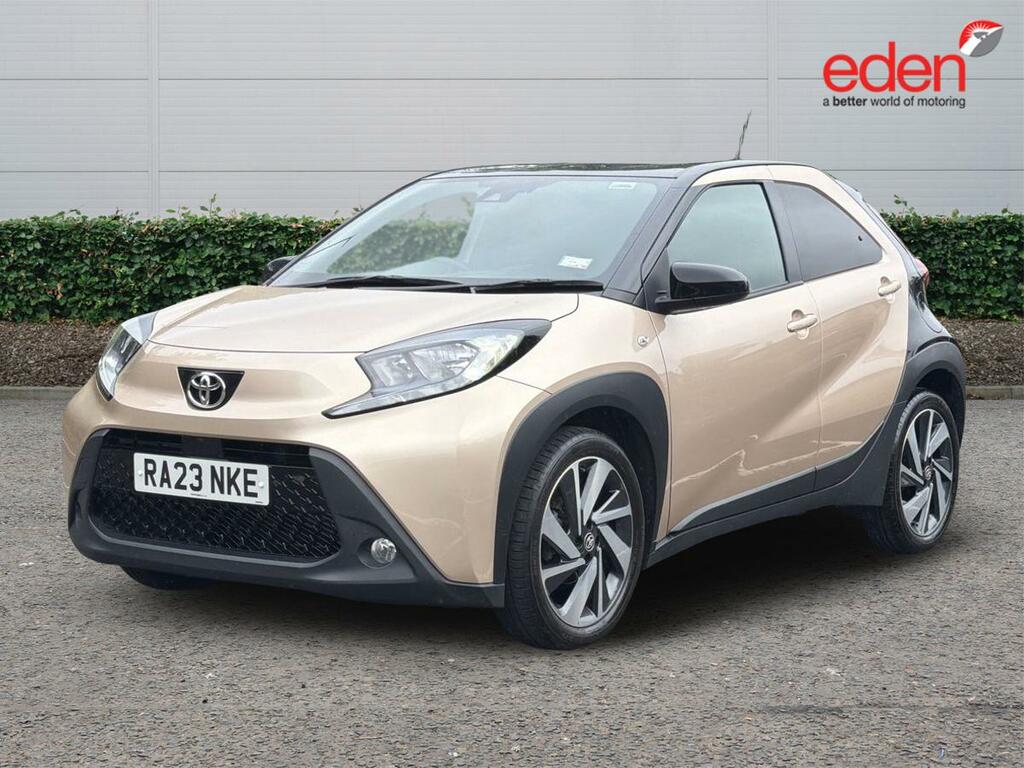 Toyota Aygo X 1.0 Vvt-i Edge Beige #3