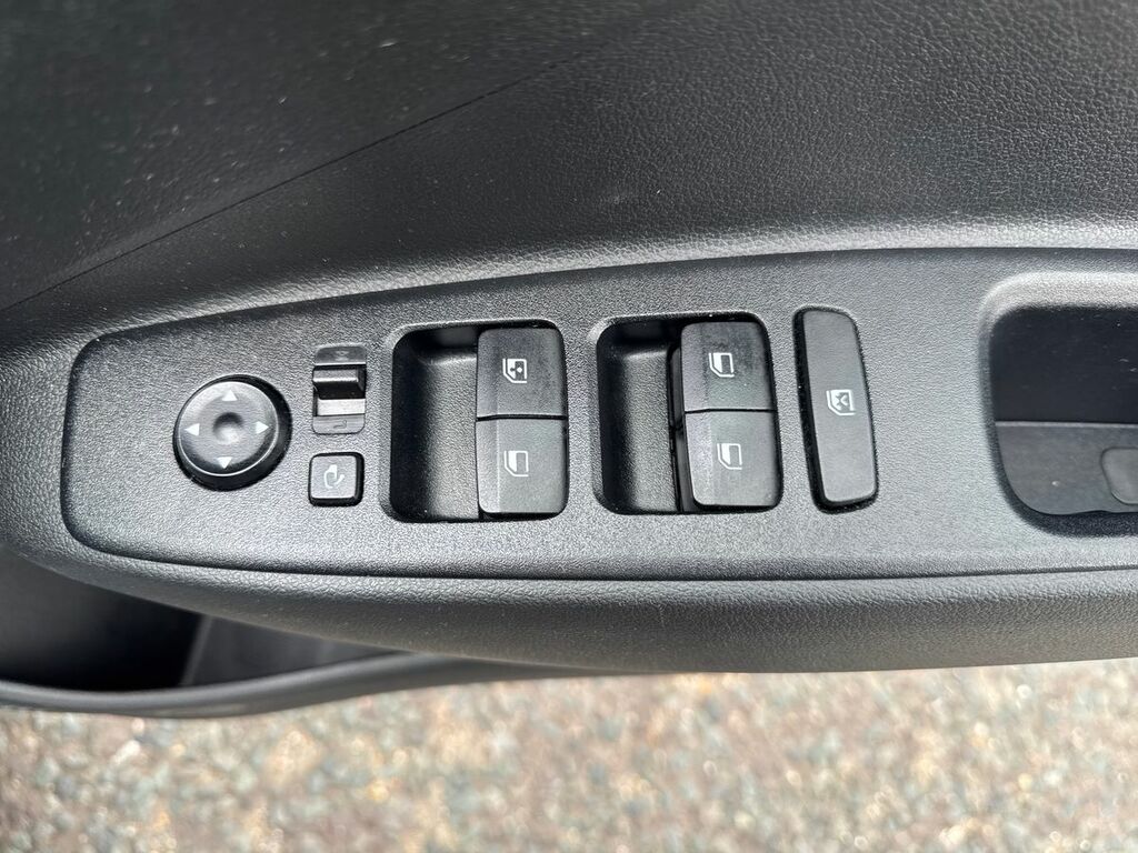 Hyundai I10 Hatchback Grey #20