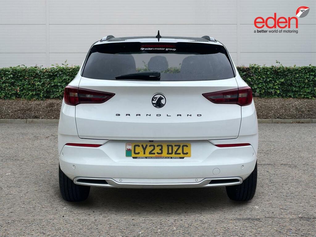 Vauxhall Grandland 1.2 Turbo Ultimate White #6