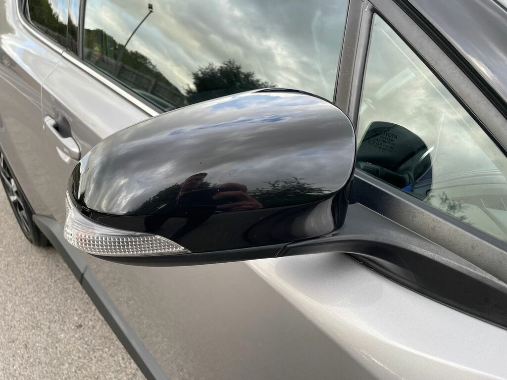Toyota C-Hr Dynamic Grey #22
