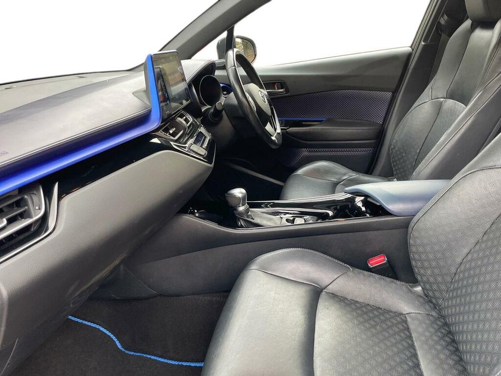 Toyota C-Hr Dynamic Grey #10