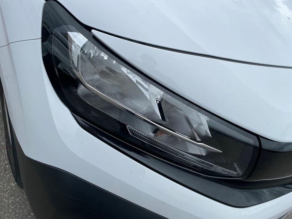Vauxhall Combo 1.5 Turbo D 2300 Prime Plus Panel Van M White #21