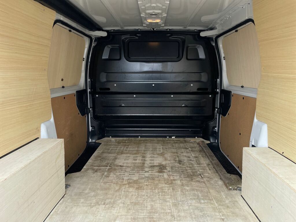 Vauxhall Vivaro Mpv Green #11