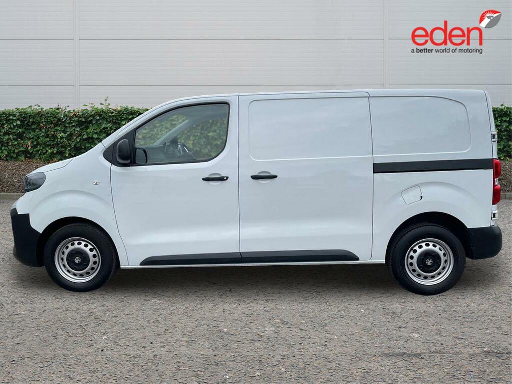 Vauxhall Vivaro 1.5 Turbo D 120 Prime H1 Van White #4