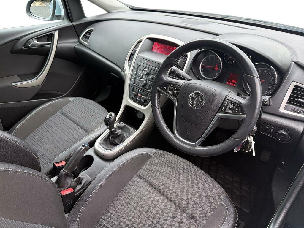 Vauxhall Astra 1.6 Elite 113 Bhp White #15