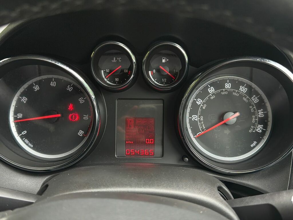 Vauxhall Astra 1.6 Elite 113 Bhp White #14