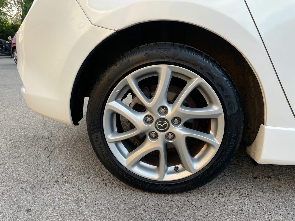 Mazda 3 1.6 Venture Euro 5 White #9