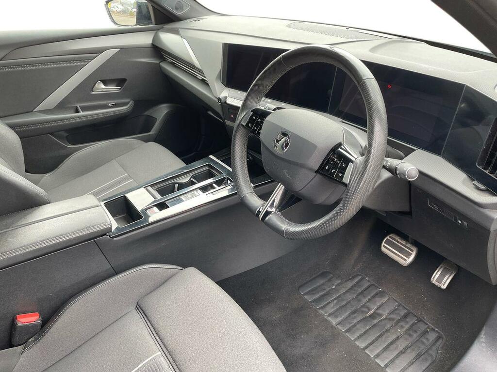 Vauxhall Astra 1.2L Gs Black #15