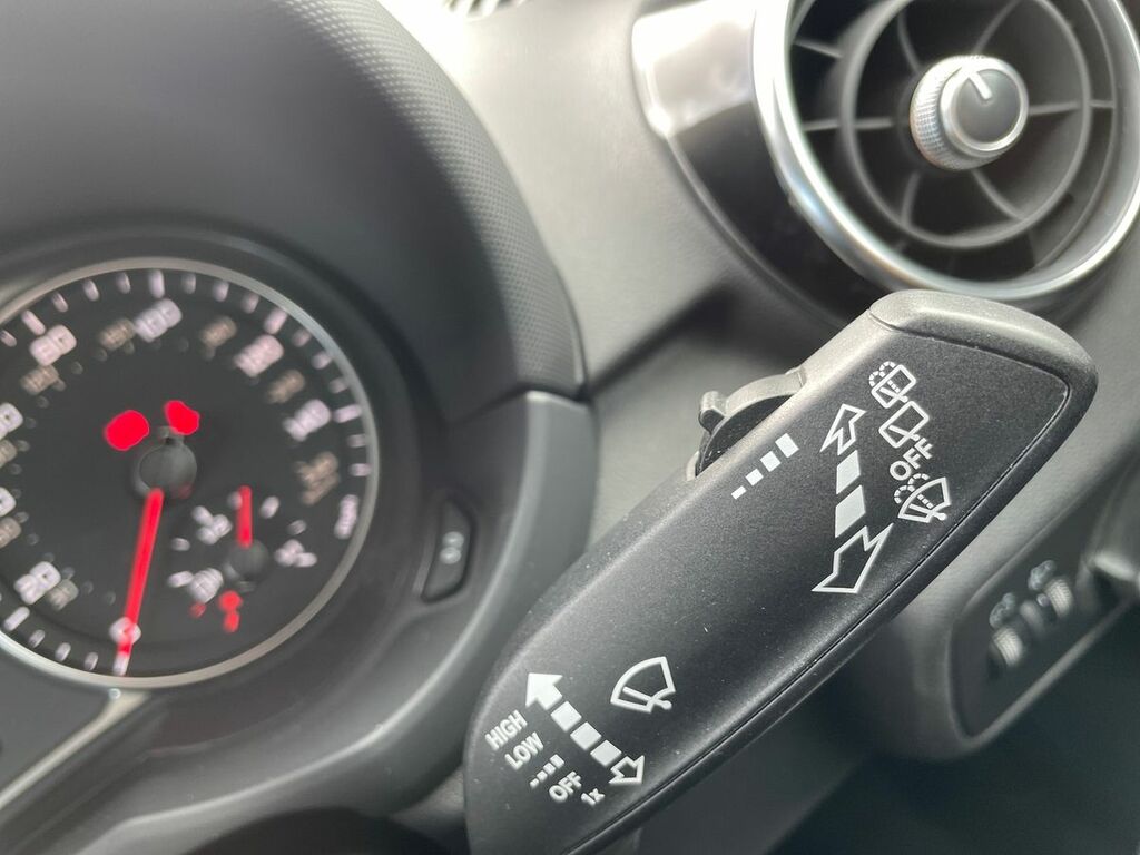 Audi A1 1.0 Tfsi Sport Nav White #29