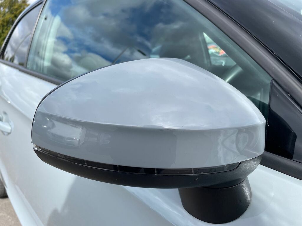 Audi A1 1.0 Tfsi Sport Nav White #22