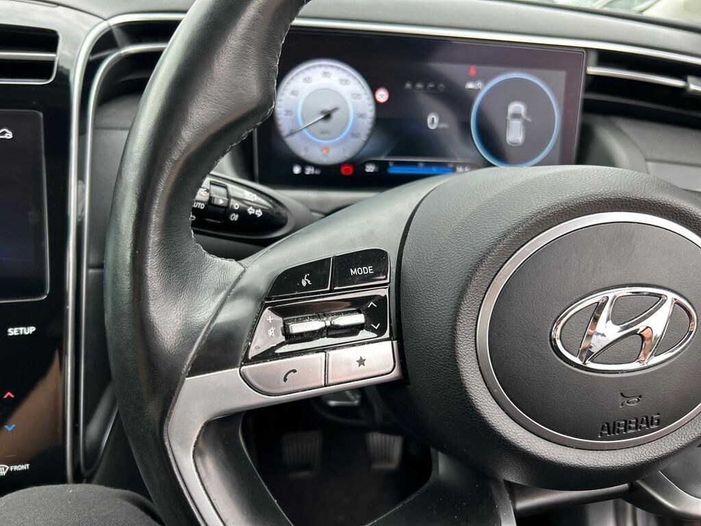 Hyundai Tucson Ultimate Red #16