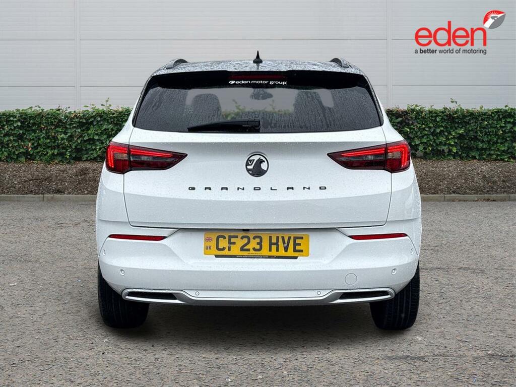 Vauxhall Grandland 1.2 Turbo Ultimate White #6