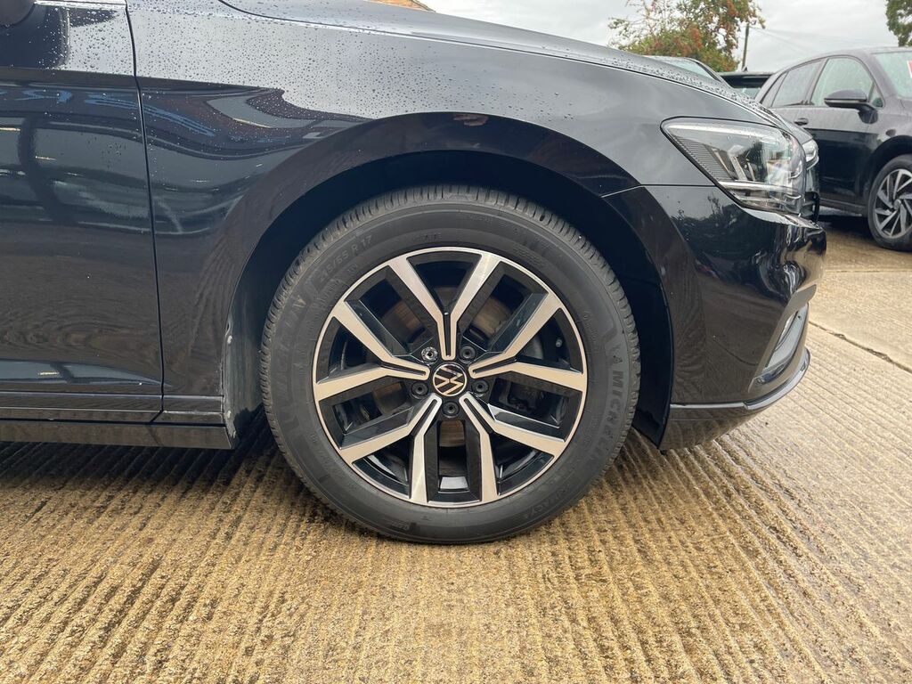 Volkswagen Passat 1.5 Tsi Evo R-line Grey #9
