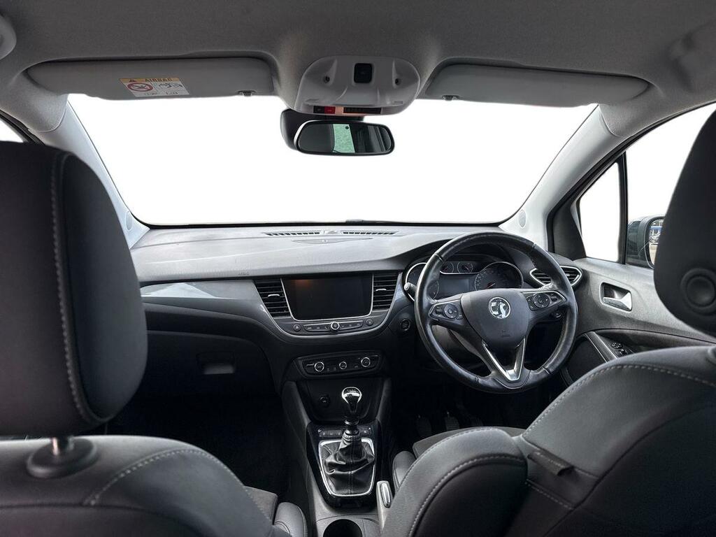 Vauxhall Crossland Design White #13