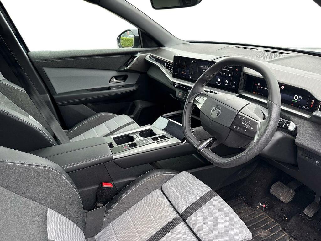 Vauxhall Grandland Ultimate Black #15