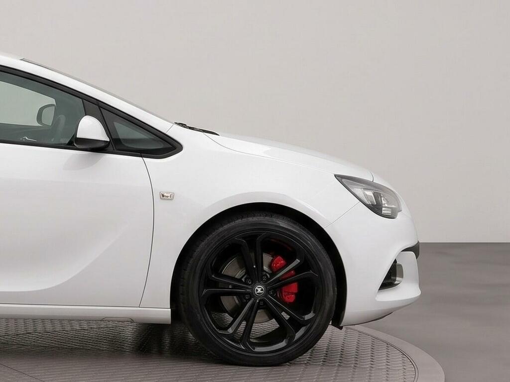 Vauxhall Astra GTC 16V Limited Edition Coupe White #22