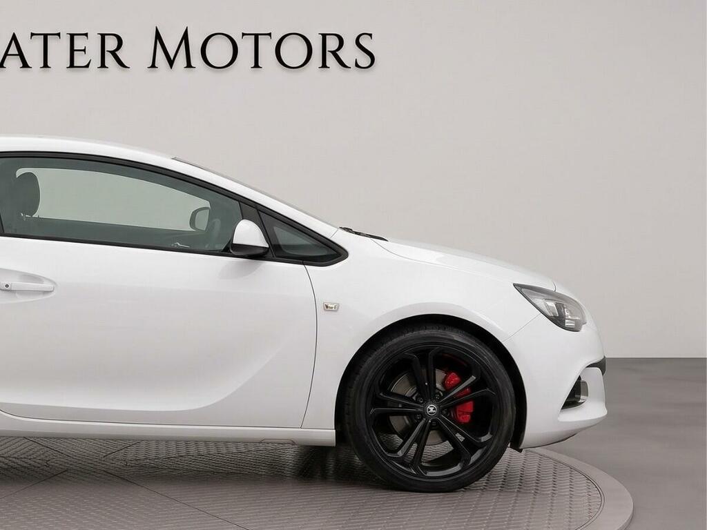 Vauxhall Astra GTC 16V Limited Edition Coupe White #20