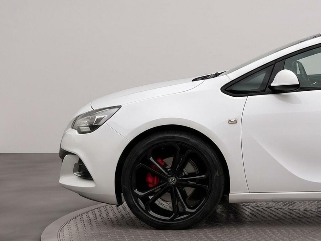 Vauxhall Astra GTC 16V Limited Edition Coupe White #28