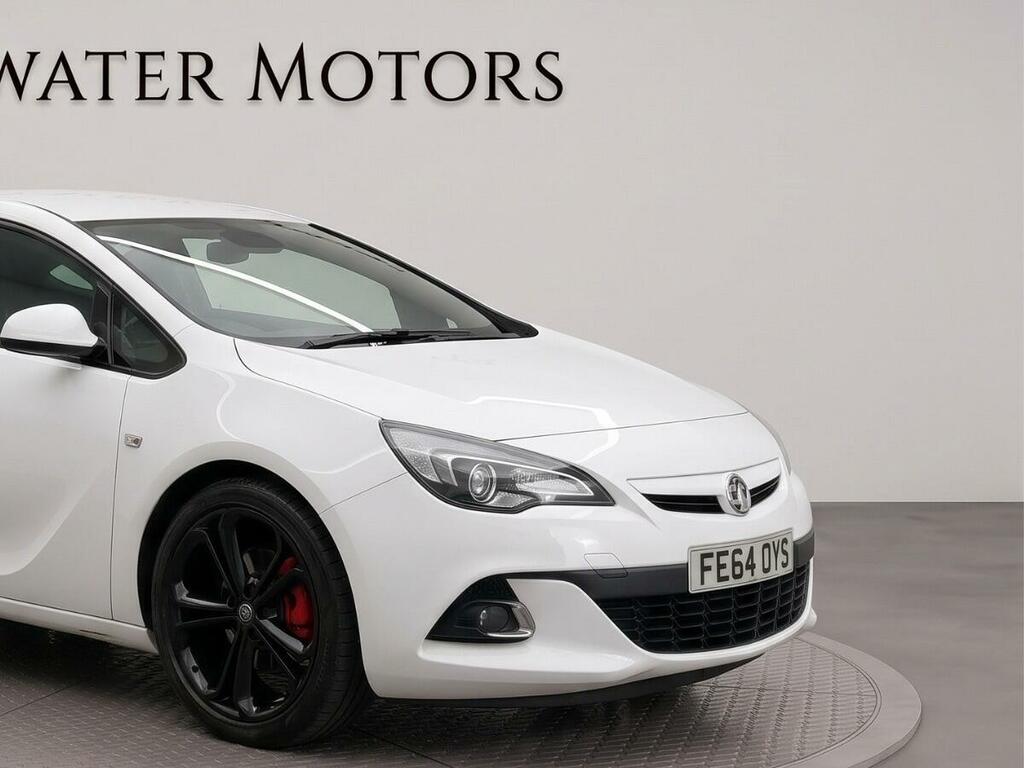 Vauxhall Astra GTC 16V Limited Edition Coupe White #12