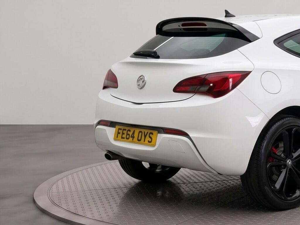Vauxhall Astra GTC 16V Limited Edition Coupe White #37
