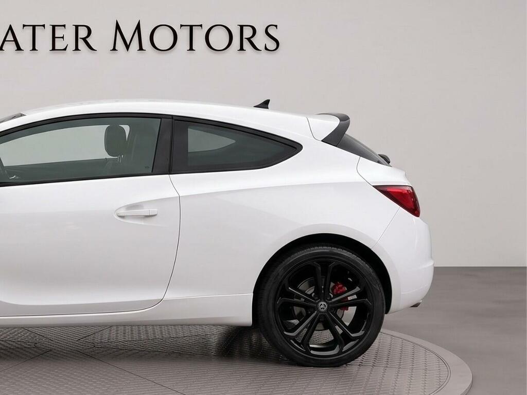 Vauxhall Astra GTC 16V Limited Edition Coupe White #21