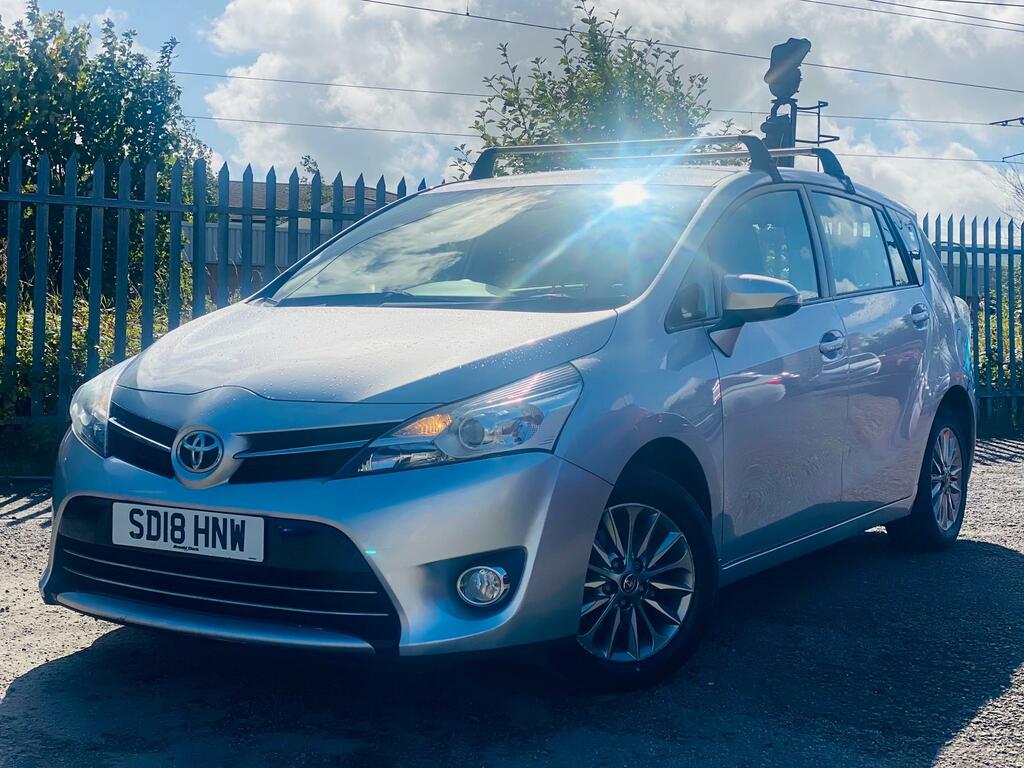 Toyota Verso 1.6 D-4d Icon Mpv 7 Seater Ulez Free 1 Owner Fsh Silver #3