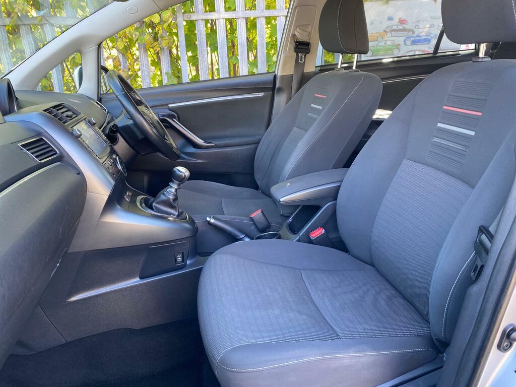 Toyota Verso 1.6 D-4d Icon Mpv 7 Seater Ulez Free 1 Owner Fsh Silver #6