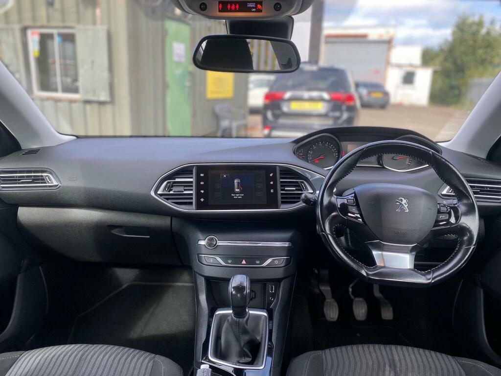 Peugeot 308 1.6 Bluehdi Active Ulez Free Fsh T.blet Done 20 Ta White #4