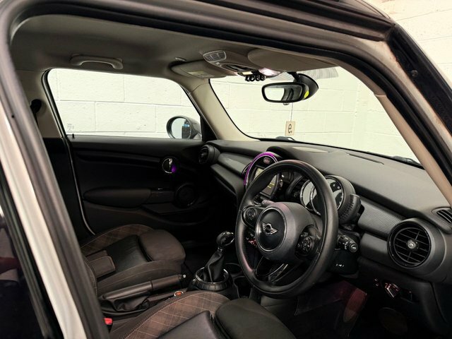 Mini Hatch 1.5 Cooper Hatchback Euro 6 S S KC16FZZ Silver #3